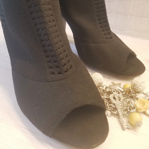 FLORENTINA KNIT SOCK OPEN TOE BOOTIE SIZE 8 - Picture 2 of 8